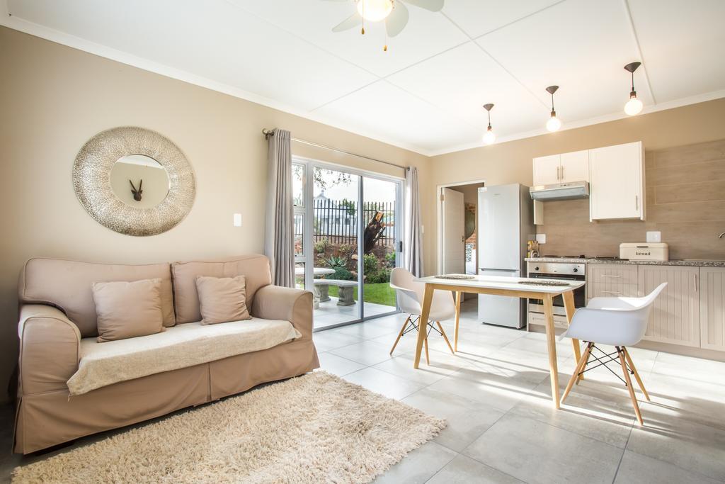 El Dorado 65 Luxury Self Catering Villa Oudtshoorn Eksteriør billede